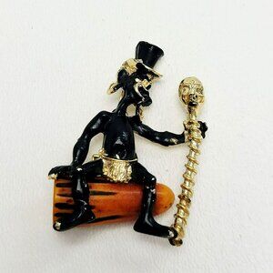 Charles F. Worth Vintage 1950s African Witch Doctor Brooch, Bakelite Drum